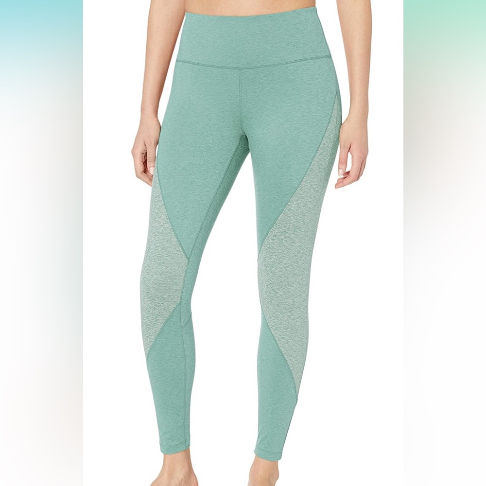 Amazon Core 10 Workout Set - Size Small - image 4